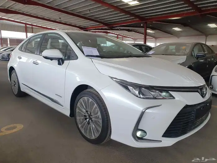 تويوتا كورولا اكس ال مطور فتحه سقف 2025 0