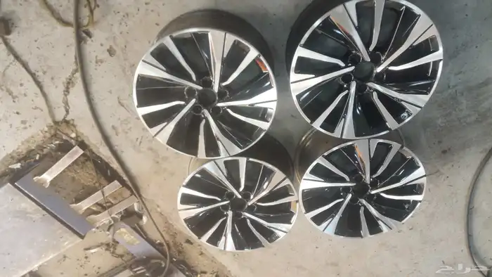 طقم جنوط هوندا اكورد اصلي مقاس 18 0