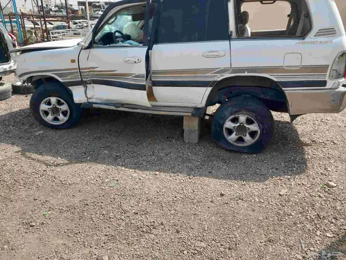جكسار 2002 تشليح قطع غيار فقط 3