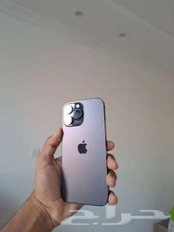 ايفون 14 برة ماكس 3