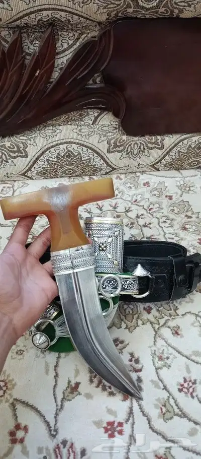 السلام عليكم ورحمه الله وبركاته جنبيه حك زراف. 8 مطرح 2