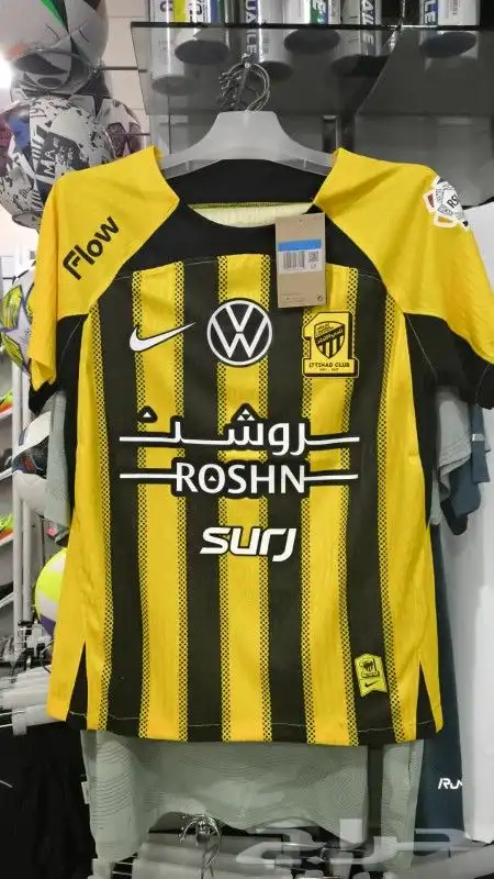 تيشرت واطقم نادي الاتحاد تصميم فئه لاعبين طباعه اسم حسب طلبك 3