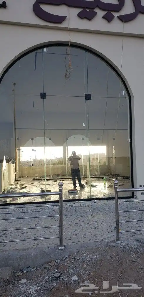 زجاج سكريت 12 ملي شفاف 3