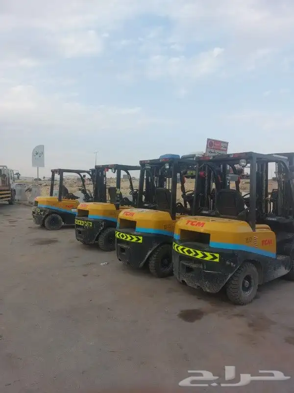تأجير رافعات شوكيه - فوركلفت - forklift- شوكه - سكينه 2
