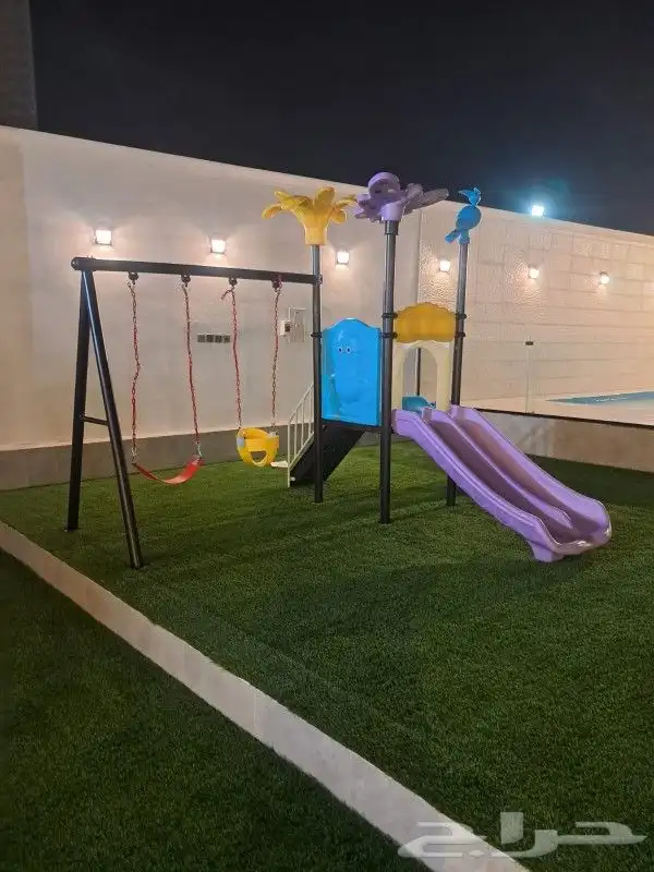 مراجيح وزحاليق أطفال وألعاب استراحات نطاطات ترامبولين 0