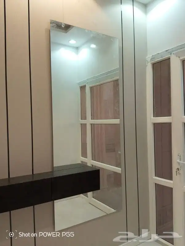 معلم ديكورات ودهانات 2