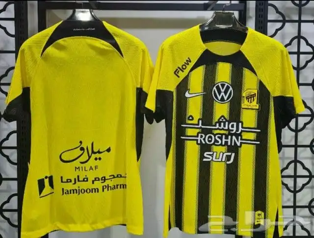 تيشرتات واطقم نادي الاتحاد فئه لاعبين طباعه اسم حسب الطلب 8