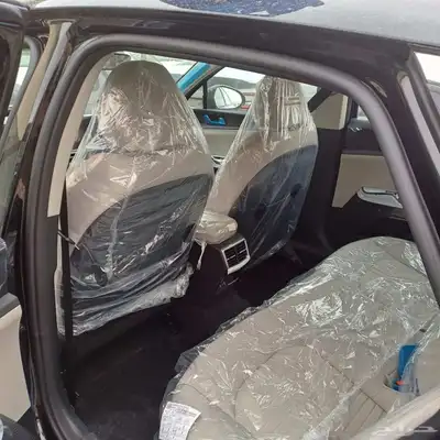 كيا K5 ستاندر مطور 2.5 cc بصمة وتشغيل عن بعد 5