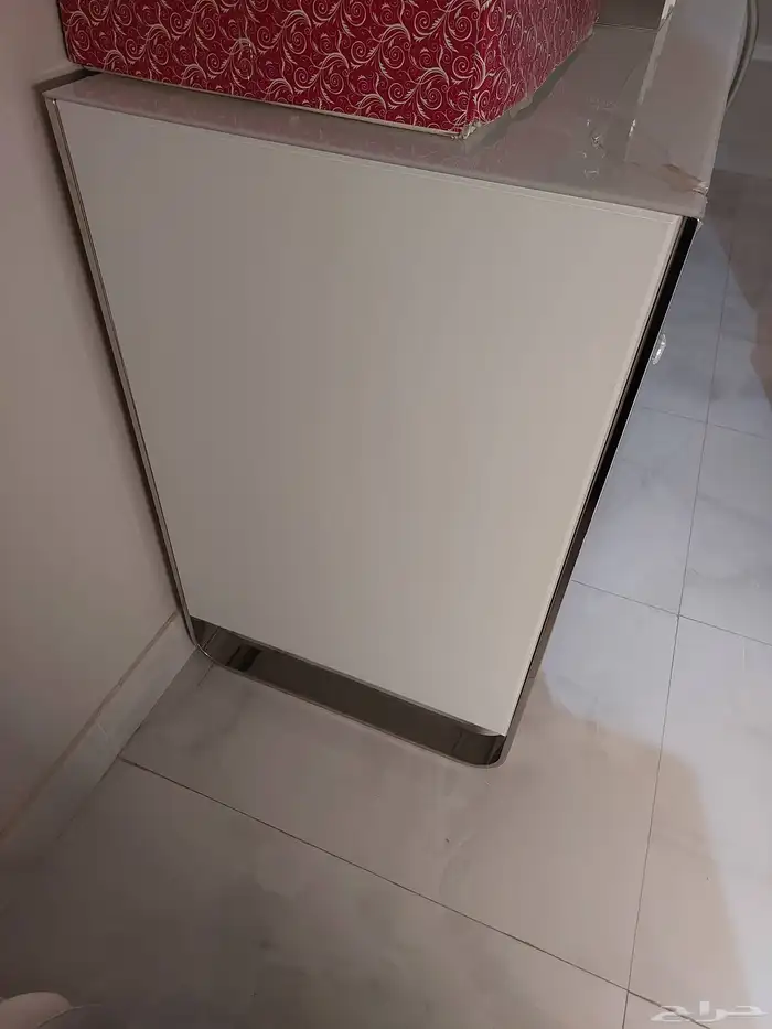 طاولة بوفيه 1