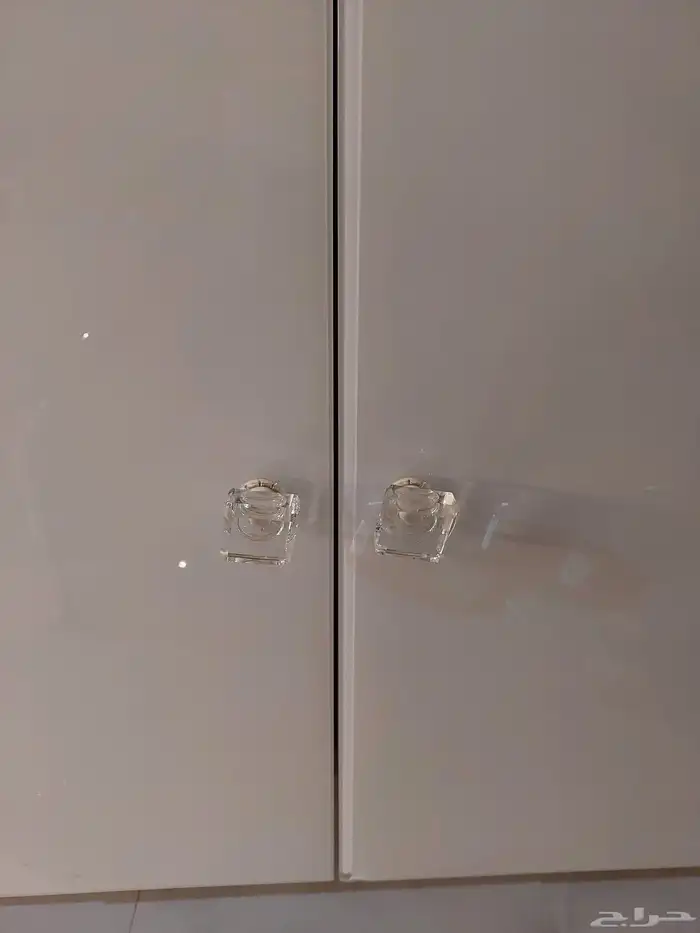 طاولة بوفيه 3