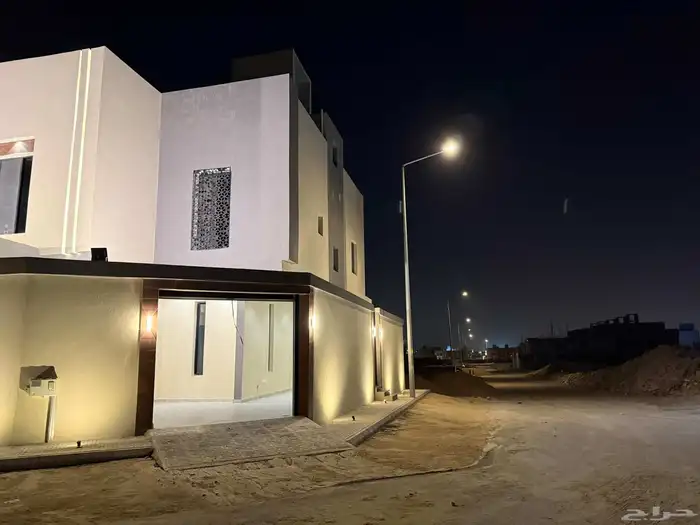 فيلا دبلكس حي الجنادريه شرق الرياض 25