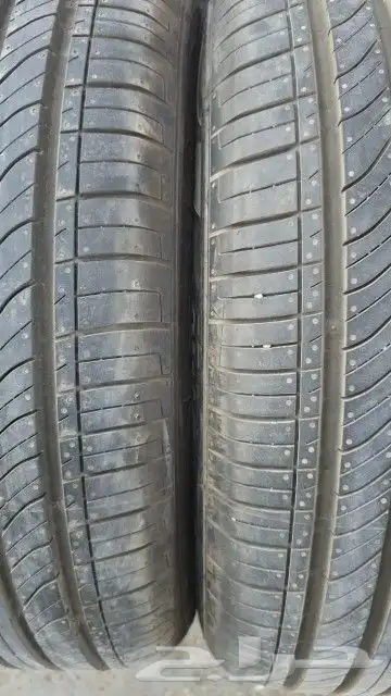 طقم كفرات جي تي 215 55 17 2