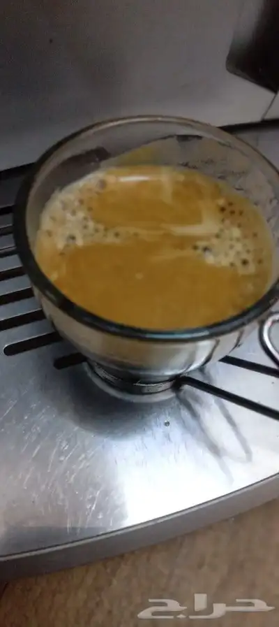 ماكينه قهوه ديلونجي بحاله ممتازه 1