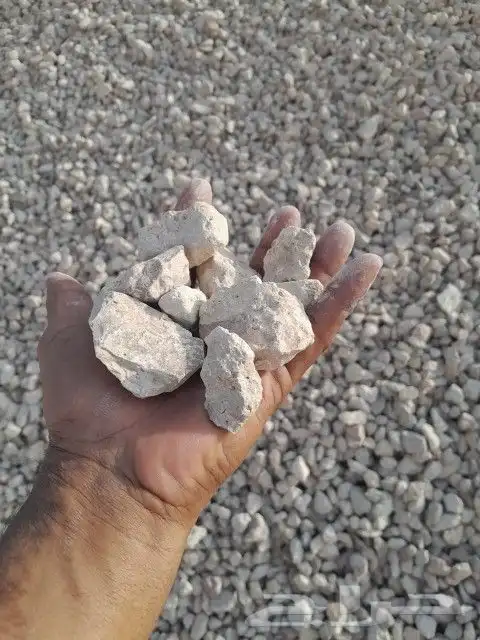 توريد تربة زراعية وجميع البناء 1