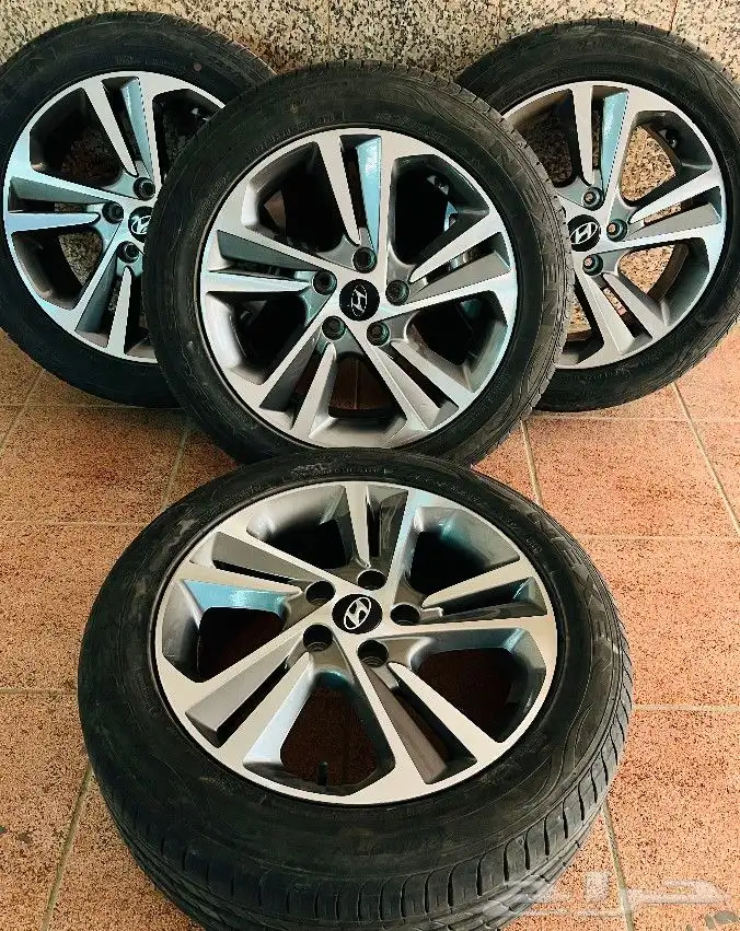 جنوط النترا 2017 الشكل الفل مع كفرات نظيفه 0