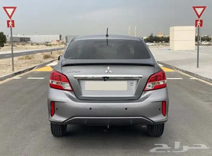 ميتسوبيشي اتراج 2022 خليجية خاليه من الحوادث 3