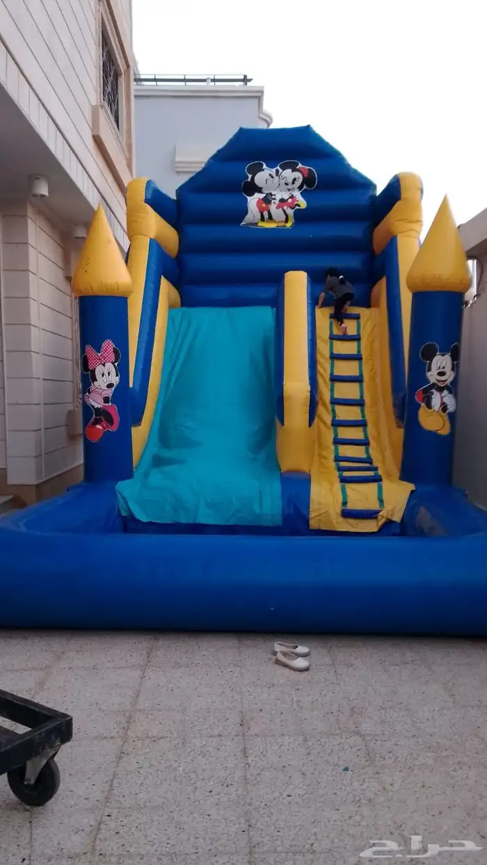 ملاعب صابونيه وزحاليق مائيه وجافه للإيجار 15