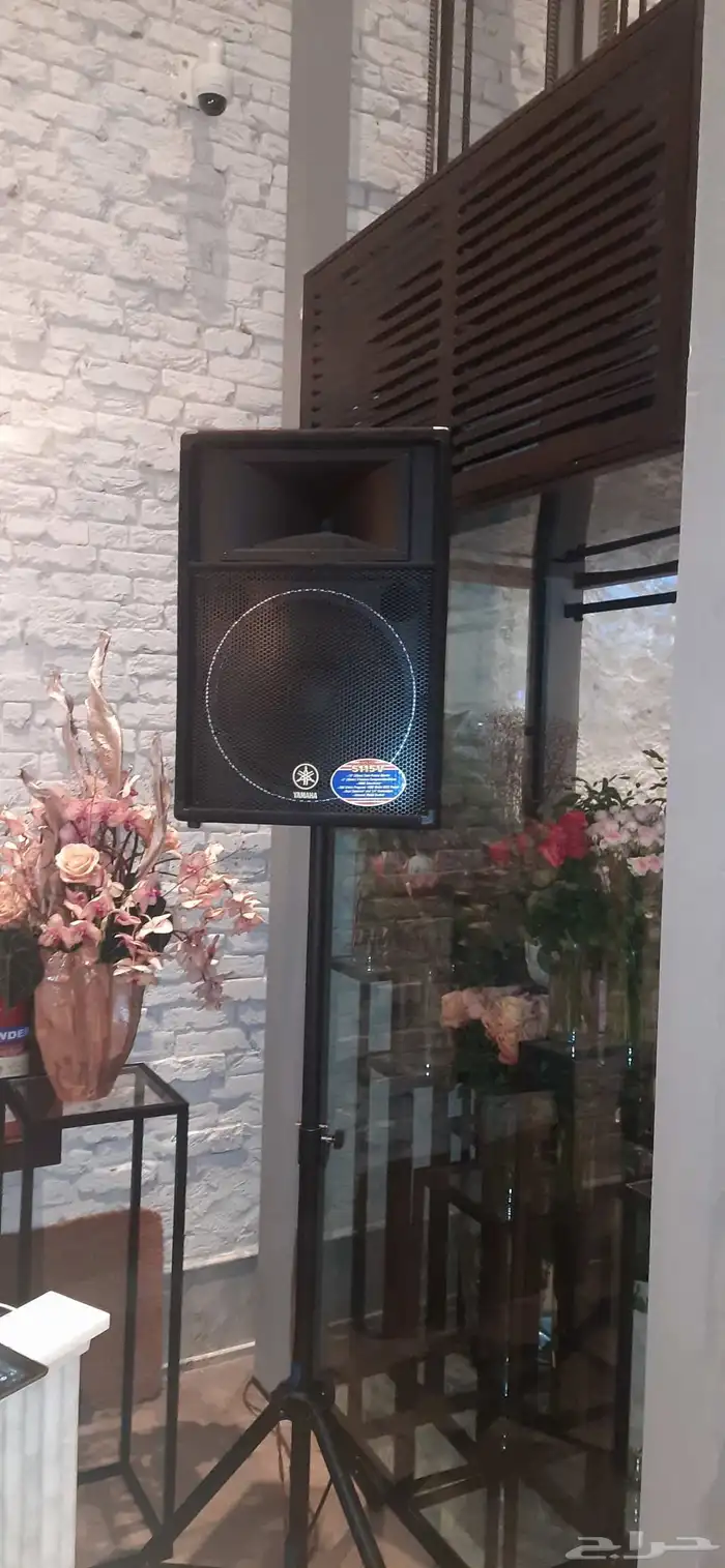 تأجير سماعات ار سي اف 7