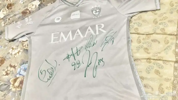 تيشيرت موقع من لاعببن الهلال 0