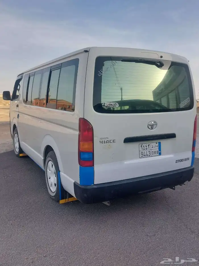باص للإيجار معه سايق موديل 2015برياض 14ركب 0