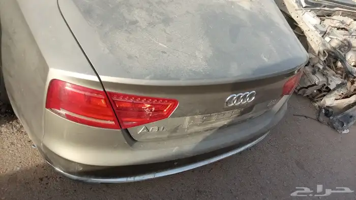 اودي 2012. قطع غيار 1