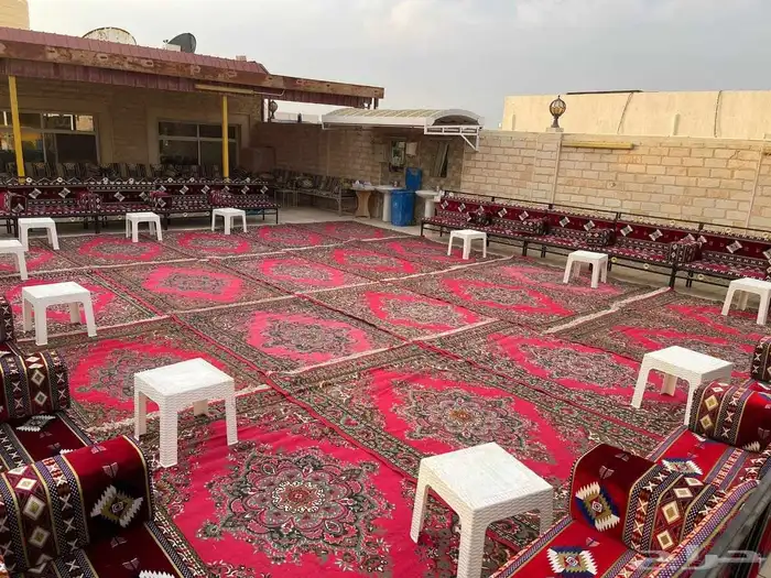 تأجير فرش زل سجاد كراسي كنب طاولات 3
