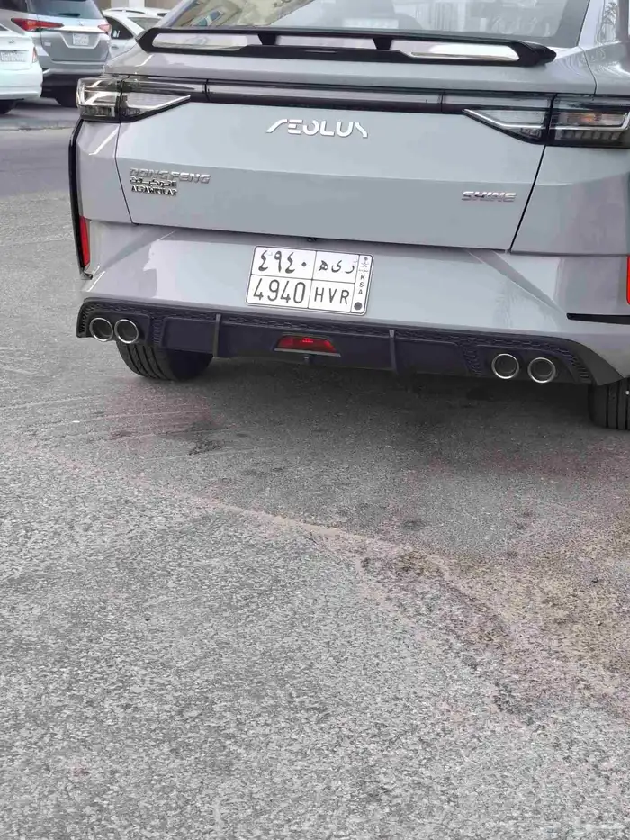 دونغ فينج E1 2025 8