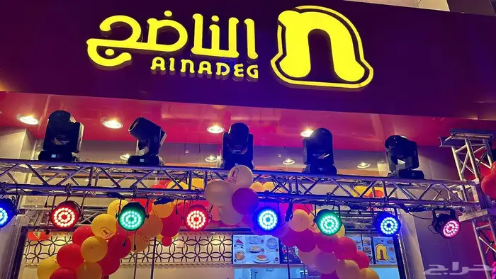 شاشات عرض وتصوير واضاءة 9