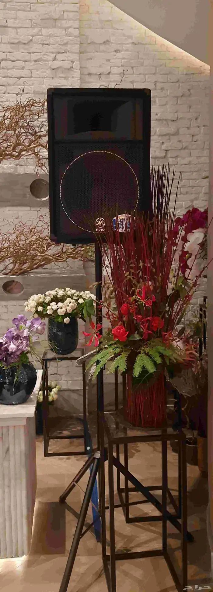 تأجير سماعات ار سي اف 9