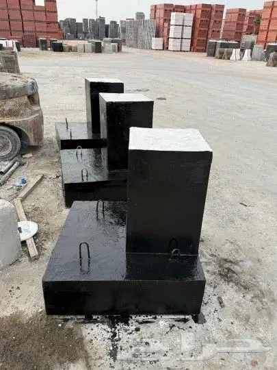 حواجز خرسانية قواعد انارة 1
