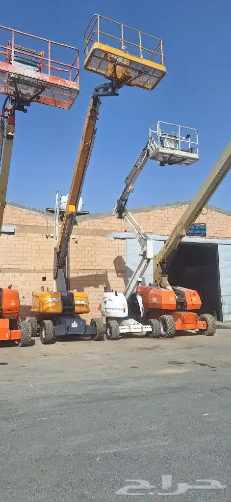 كرينات وروافع شوكيه ومقصيه ومان لفت وسيزر لفت للإيجار 4