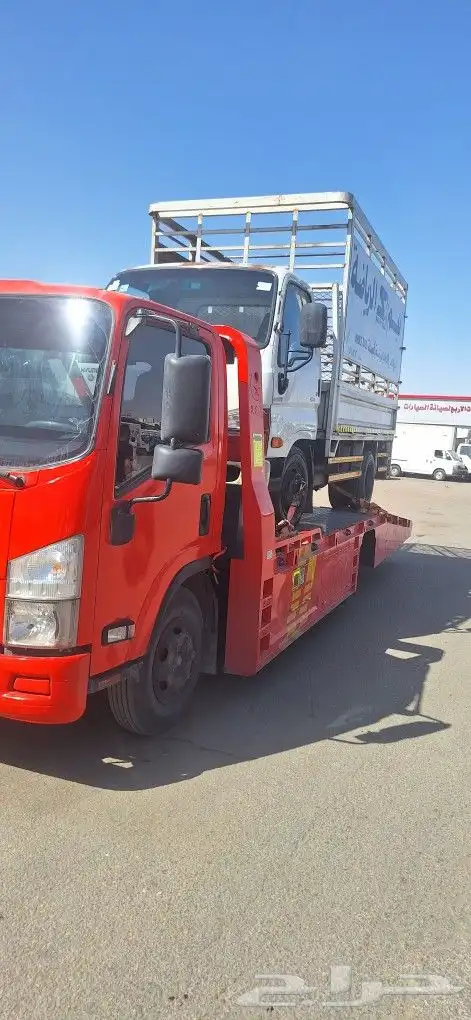 كرينات وروافع شوكيه ومقصيه ومان لفت وسيزر لفت للإيجار 5