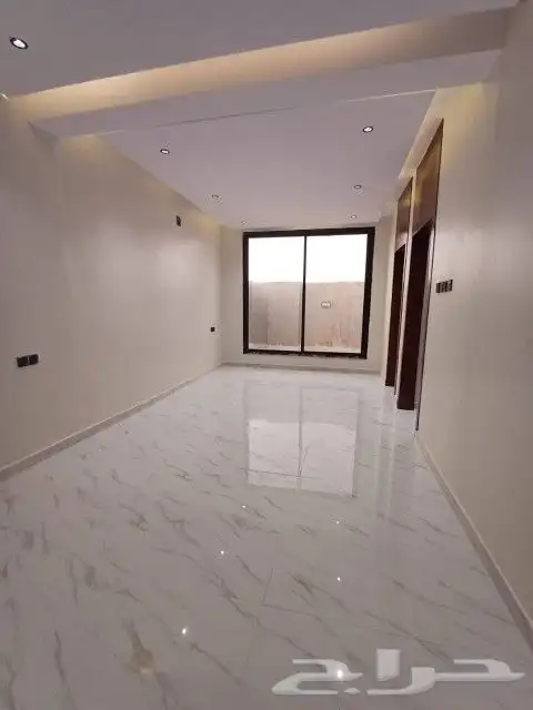 للبيع شقه تمليك في عماره حي الرمال تنال 3