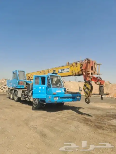 يتوفر لدينا كرينات ونشات عمل يومي شهري اتصل في الوقت لحن في 2