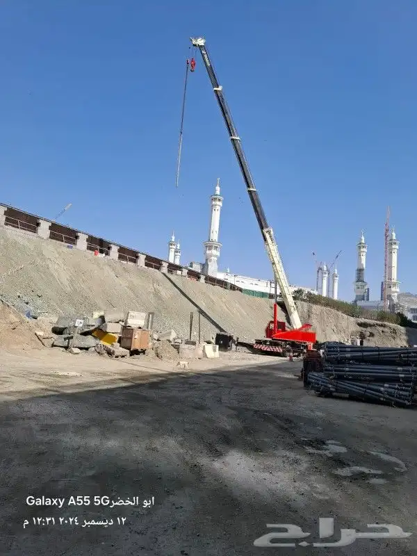 يتوفر لدينا كرينات ونشات عمل يومي شهري اتصل في الوقت لحن في 3