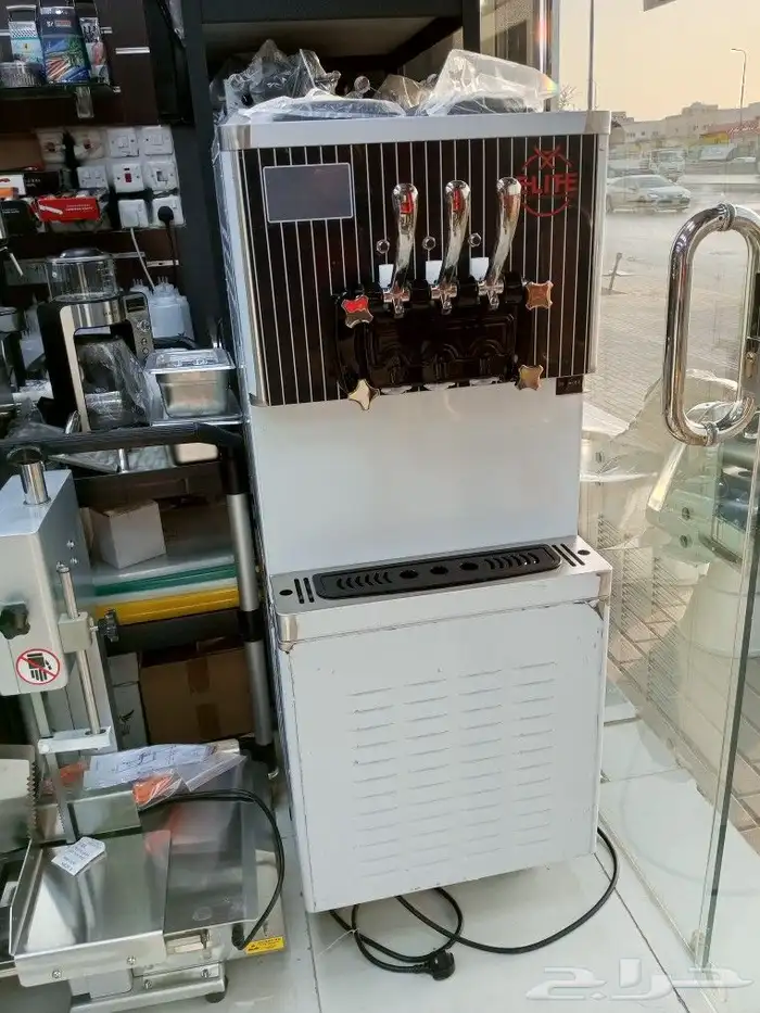 عرض مكينة ايسكريم 3