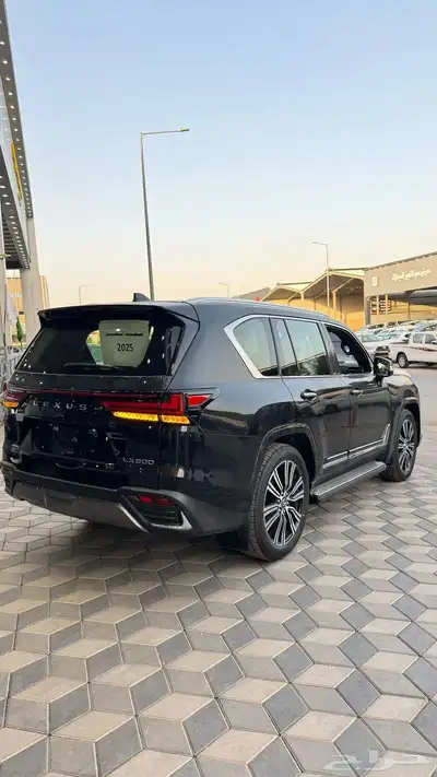 لكزس LX600 BB - داخل اوف وايت - خليجي - 2025 16