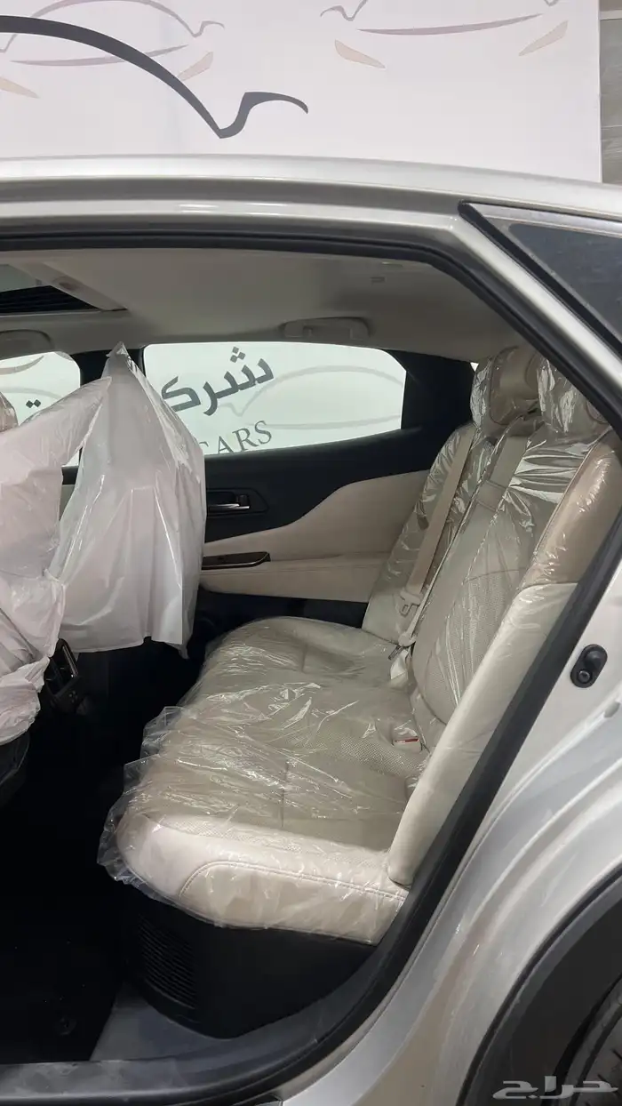 تويوتا كروان 2025 4