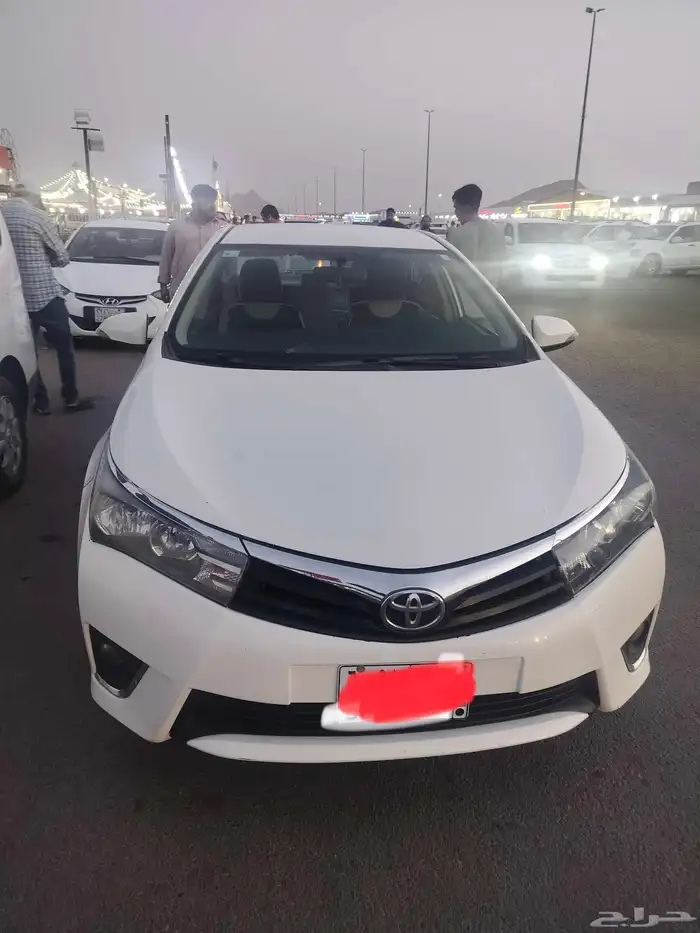 Toyota Corolla 2015 model for sale demand 29000 0