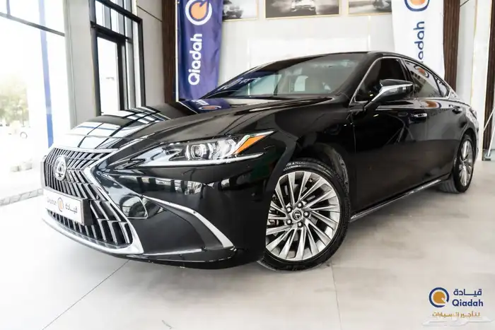 لكزس ES350 للتاجير قيادة لتاجير السيارات rent cars 1