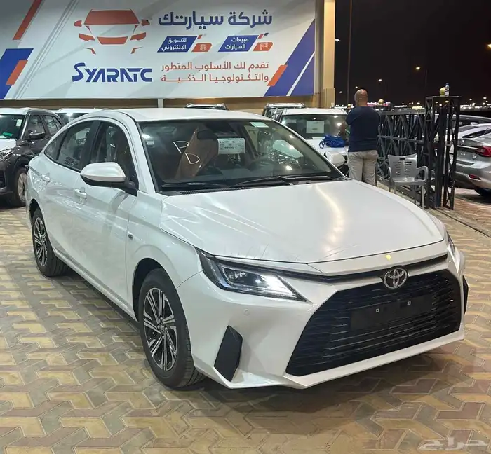 تويوتا كامري 2025 9