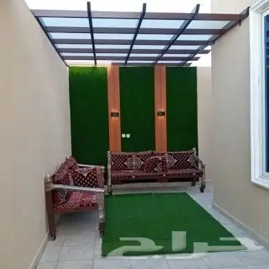 نقوم بأعمال الحديد  مضلات  سواتر  برجولات  عشب صناعي  عازل م 3