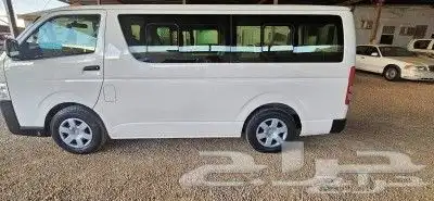 باص تويوتا هايس 2015 اجار مدة سنه 9