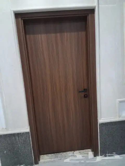 فني تركيب أبواب wpc 0