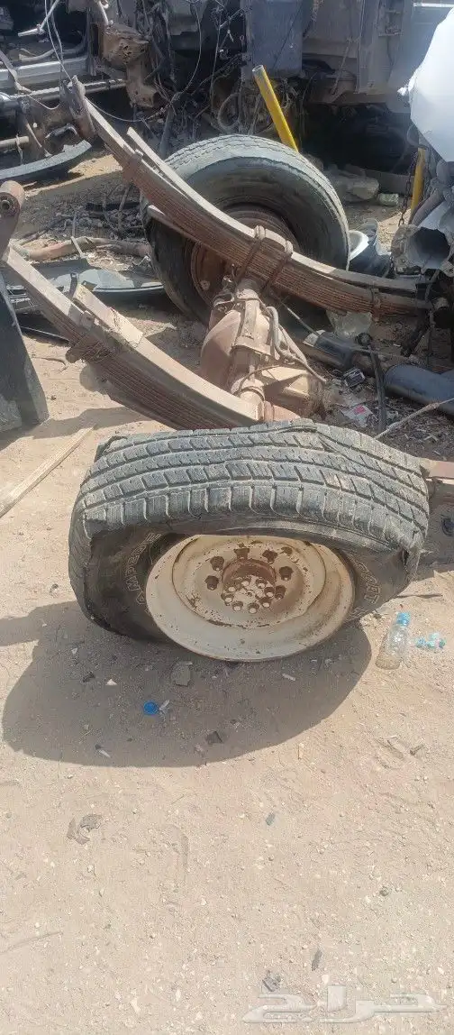 يوجد لدينا دفرنسات جموس مع السست والجنوط .. 0