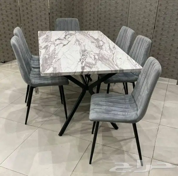 طاولات طعام كلاسيك جديدة 25