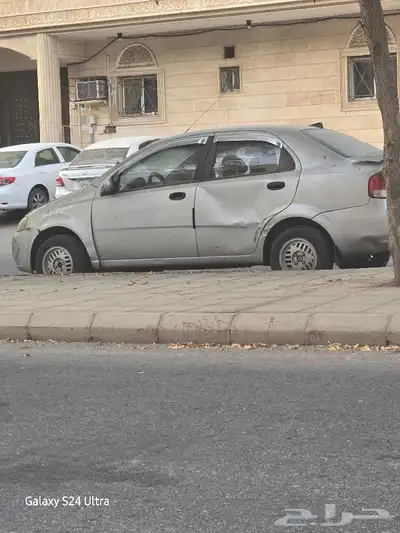 للبيع افيو موديل 2006 0