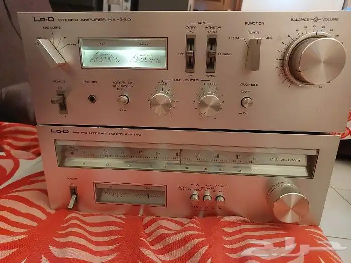 طقم امبليفاير مع راديو ماركه LO-d من هيتاشي 0