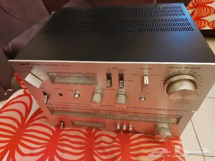 طقم امبليفاير مع راديو ماركه LO-d من هيتاشي 2