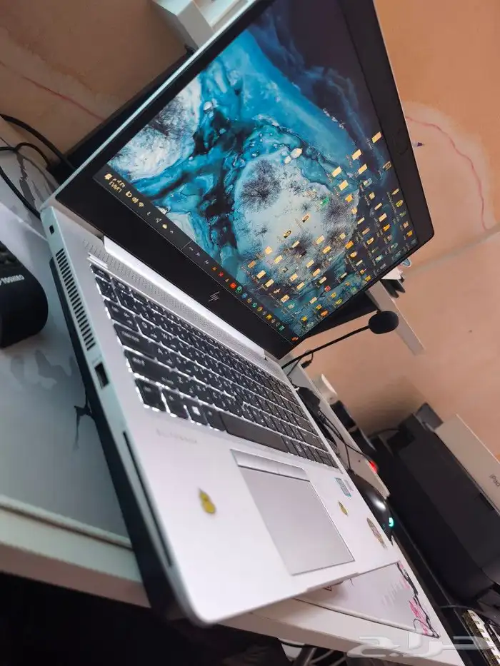 لابتوب بحاله ممتازة 2